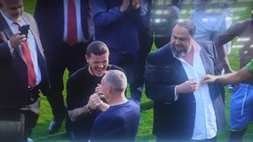 Αποθέωση στο Λονδίνο για τον Βαγγέλη Μαρινάκη από τους οπαδούς της Νότιγχαμ Φόρεστ (vid)