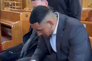 Ο Κύργιος είδε το game 6 των Σέλτικς με τους Μαϊάμι Χιτ σε μία βάφτιση (vid)