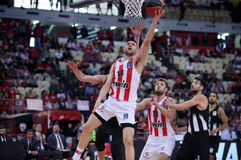 Νίκη και πρόκριση στους τελικούς επιθυμεί ο Ολυμπιακός στο ΣΕΦ κόντρα στον ΠΑΟΚ