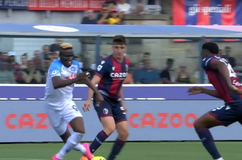 Έμεινε στο «Χ» με τη Μπολόνια και βαδίζει προς τη φιέστα η Νάπολι