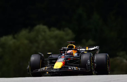 Ο Φερστάπεν ταχύτερος στα πρώτα δοκιμαστικά της Αυστρίας παρά τα προβλήματα