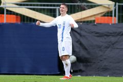 Τα αποθεωτικά σχόλια των οπαδών της Φορτούνα για τον Τζόλη στην κάμερα του Sportal (vid)