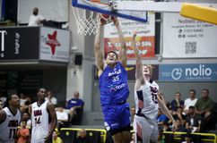 Θετικό το τεστ για την Εθνική Νέων Ανδρών με τους Επίλεκτους ΗΠΑ με πρωταγωνιστές Ζούγρη, Σαμοντούροβ και Καρακώστα