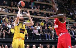 Ο Γκόλντεν άφησε την ΑΕΚ για την Μανρέσα