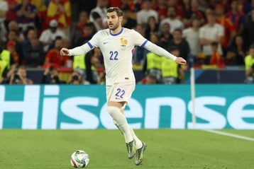 Πρώην Γάλλος διεθνής επικρίνει τη μεταγραφή του Τεό Ερναντές στην Αλ Χιλάλ