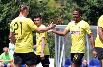 Έστησε πάρτι ο Ελίασον και η ΑΕΚ κέρδισε με 6-0 την Βέστχοκ, στο πρώτο φιλικό