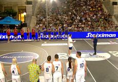Stoiximan Aegean Ball Festival 2025: Η πολιτεία έδωσε 2,5 εκατ. ευρώ στη Σύρο για κλειστό γυμναστήριο