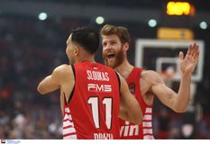 «Βόμβες» του Ουόκαπ για τον Σλούκα: «Ελπίζω να μην τον πειράζει που τα λέω αυτά»