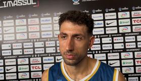 Σιμιτζής στο Sportal: «Ανυπομονούμε να ακούσουμε τον Εθνικό Ύμνο όλοι μαζί, θα είναι ιστορική στιγμή» (vid)