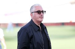 Στο Παγκρήτιο ο Μπούσης, «τελειώνει» του Γιούνγκ από τον ΟΦΗ στην Persib Bandung