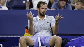 Βαρύτατο πρόστιμο στον Μεντβέντεφ