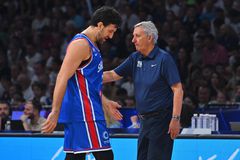 Ο Πέσιτς αποκάλυψε το «μυστικό» της επιτυχίας της εθνικής Σερβίας: «Αυτό κάνουν πριν και μετά τον αγώνα οι παίκτες μου» (vid)