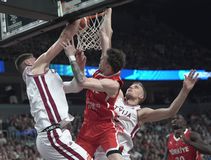 Με Οσμάν και Μιλουτίνοφ οι καλύτερες φάσεις απο την πρεμιέρα του Eurobasket 2025 (vid)