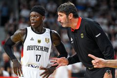 Τι είπε ο Σρούντερ για την περιπέτεια υγείας του προπονητή τους, Άλεξ Μουμπρού