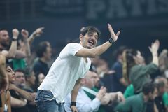 Έκρηξη Γιαννακόπουλου κατά Αγγελόπουλων: «Για μένα πλέον δεν υπάρχουν - Είναι δύο χαιρέκακα άτομα που δεν ήθελαν να τιμήσω τον πατέρα μου» (vid)