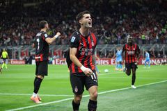 Άντεξε η Μίλαν των δέκα παικτών, πήρε το ντέρμπι με τη Νάπολι και πάτησε κορυφή!
