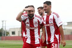 Νίκησε και τα Χανιά ο Ολυμπιακός Β' - Ο Βαλμπουενά «κέρασε» για τα γενέθλιά του