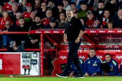 Ποστέκογλου: «Κατανοώ τις αποδοκιμασίες του κόσμου μας»