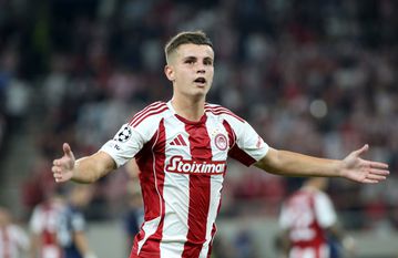 Η Άρσεναλ, ο Αρτέτα και οι ματιές στον Μουζακίτη!