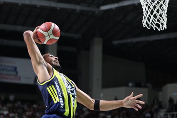 Φενέρμπαχτσε: Πήγε στράφι η εμφάνιση του πρώην NBAer, Χόρτον Τάκερ - Τα απίθανα στατιστικά του (vid)