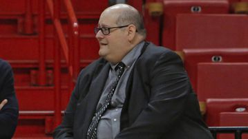 O GM των Χιτ υποβλήθηκε σε ακρωτηριασμό στο πόδι λόγω σοβαρών λοιμώξεων