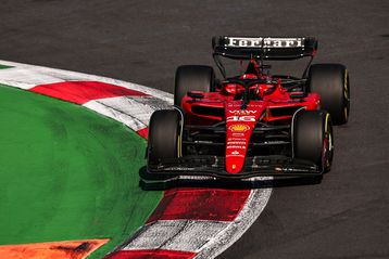 Ο Λεκλέρ στην πολ ποζίσιον του Μεξικό, 1-2 για τη Ferrari