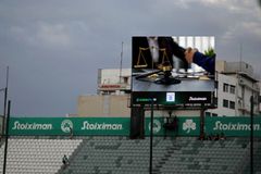 Με το Νο1 ο γιατρός, ΟΛΕ! Με το Νο2 ο δικηγόρος, ΟΛΕ!