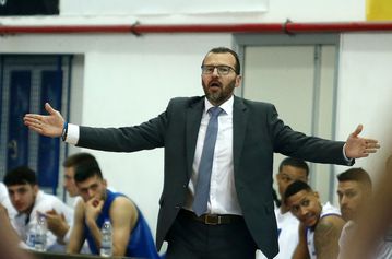 Με Τσίκληρα head coach το Μαρούσι κόντρα στην Καρδίτσα