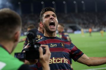 Ένατο γκολ για τον Κουλούρη - Έδωσε τη θέση του στον γιο του Ζάχοβιτς και οδηγεί με τον Κούτρη την Πογκόν προς την κορυφή (vid)