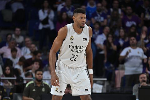 ΜΠΑΓΕΡΝ - ΡΕΑΛ ΜΑΔΡΙΤΗΣ