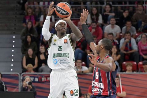 Ναν για το «καυτό» buzzer beater με την Μπασκόνια: «Το μόνο που χρειαζόμουν ήταν μια ματιά στο καλάθι» (vid)