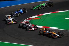 «Καθαρές» όλες οι ομάδες από τη FIA για το budget cap του 2024