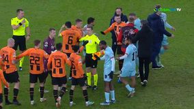 Πανηγυρισμοί συνοδεία επεισοδίων στο Σαχτάρ - Αντβερπ