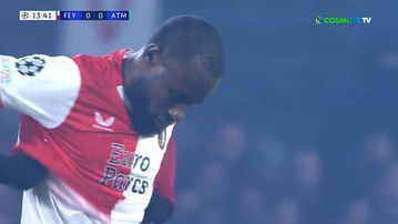 Αυτογκόλ για... γέλια από τον Χερτράιντα της Φέγενορντ και 0-1 Ατλέτικο Μαδρίτης (vid)