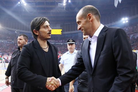 Ο Δημήτρης Γιαννακόπουλος προσκάλεσε σε μονό τον Παναγιώτη Αγγελόπουλο: «Ο ηττημένος θα δωρίσει 10 χιλιάδες ευρώ στην Εθνική μπάσκετ με αμαξίδιο»