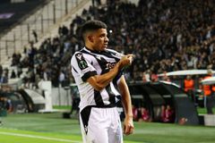 Ο ατζέντης του Τάισον πήρε θέση για την ανανέωση και τα σενάρια επαναπατρισμού