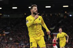 Απίθανα πράγματα στο Ολντ Τράφορντ: Πρώην αποτυχημένος άσος του Ολυμπιακού σόκαρε τη Μάντσεστερ Γιουνάιτεντ! (vid)