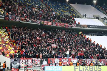 Ο κόσμος του Ολυμπιακού στο Βουκουρέστι (gallery&vids)