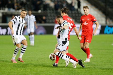 Η παγωμάρα στο φινάλε και το χειροκρότημα: Η παρακάμερα του ΠΑΟΚ - Μπραν (vid)