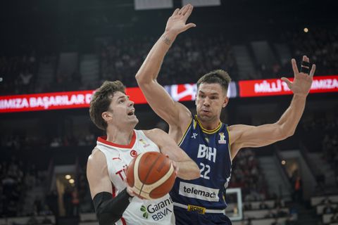 «Σκουπίδι!»: Έντονες αντιδράσεις στη Βοσνία κατά του Μπιμπέροβιτς