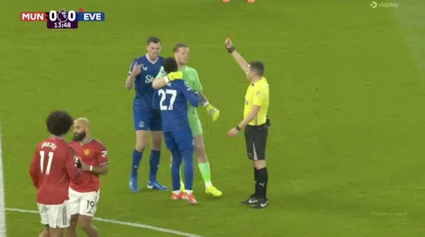 Η ποινή του Γκέγε που χαστούκισε συμπαίκτη του στο Μάντσεστερ Γιουνάιτεντ-Έβερτον και η φωτογραφία με τα γάντια του μποξ (pic)