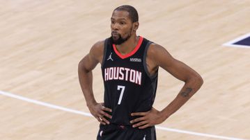 Άνετη επικράτηση των Ρόκετς επί των Καβαλίερς