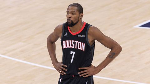 Άνετη επικράτηση των Ρόκετς επί των Καβαλίερς