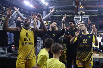 «Forza ΑΕΚάρα»: Το κλείσιμο του 2025 στη SUNEL Arena μέσα από... τον φακό της ΑΕΚ (vid)