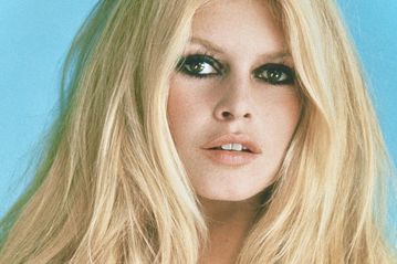 Πέθανε η ηθοποιός Μπριζίτ Μπαρντό - Aπό τις ομορφότερες γυναίκες όλων των εποχών