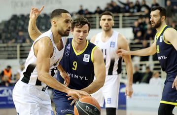 Tα «όργια» του Φράνκε κόντρα στο Λαύριο (vid)