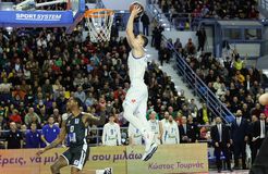 Επιτέλους νίκη μετά από 11 ήττες για την Καρδίτσα