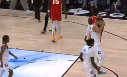 Τρόμος στο NBA: Κομμάτι από την οθόνη έπεσε και παραλίγο να χτυπήσει τον Γκομπέρ (vid)