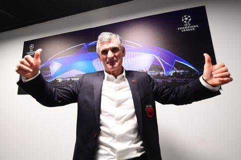 Το αποθεωτικό ποστ του Ολυμπιακού με τις ευρωπαϊκές επιτυχίες του Μεντιλίμπαρ