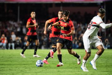 Επίσημη η αγορά του Λομπάτο από τον Παναιτωλικό